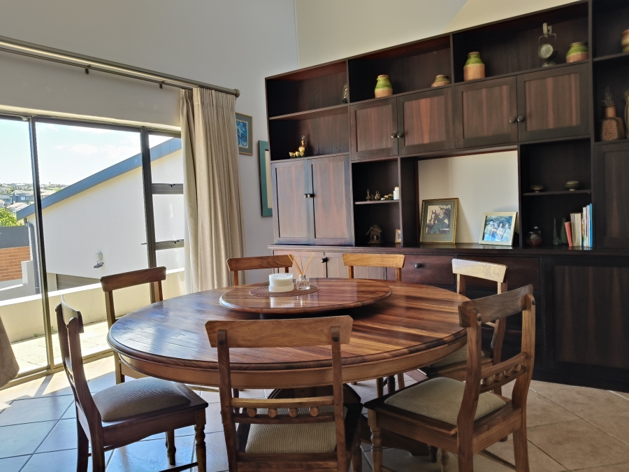 4 Bedroom Property for Sale in Wavecrest Eastern Cape